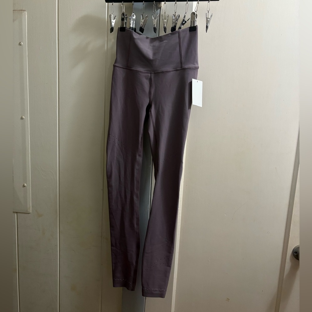 NWT Lululemon Zoned In Tight